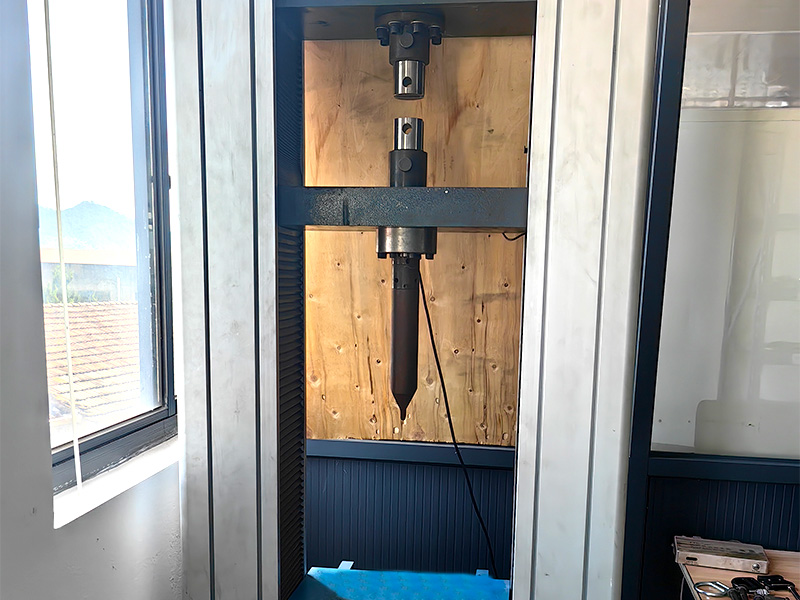 Compression Testing Machine